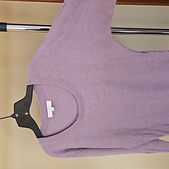 Loft Top - Picture 3 of 6